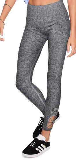 Vs pink size small - Picture 2 of 2